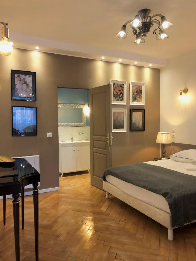 Hotel D'Artiste Pierrefontaine-les-Varans Экстерьер фото